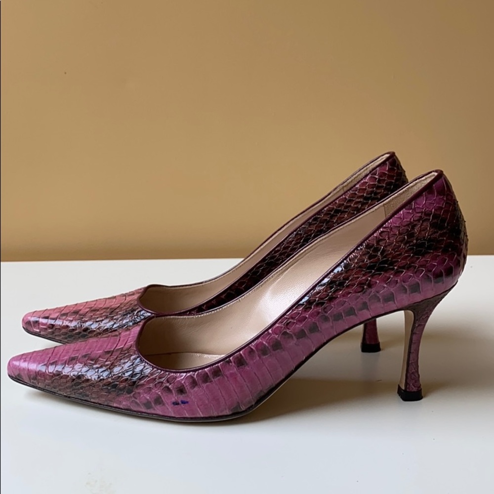 Manolo Blahnik Pink Python Heels. - image 7